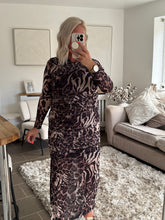 Load image into Gallery viewer, The animal print mesh dress
