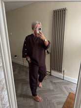 Load image into Gallery viewer, The button detail Mya tracksuits
