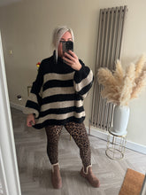 Load image into Gallery viewer, The exposed seam stripe Lola
