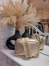 Load image into Gallery viewer, 100% real leather tassel bag with separate matching strap
