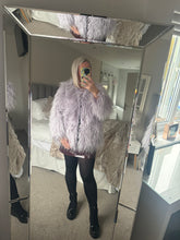 Load image into Gallery viewer, The lulu shaggy jacket in blue grey
