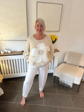 Load image into Gallery viewer, The Lola daisy knit
