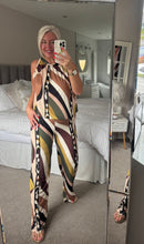 Load image into Gallery viewer, The Palma slinky abstract trouser suit
