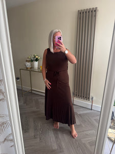 SALE The jersey tie waist pleated hem dress ( No return on sale items)