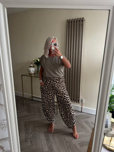 The animal print jersey cocoon joggers