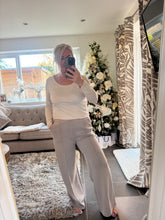 Load image into Gallery viewer, The tie waist pin tuck jogger
