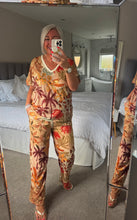 Load image into Gallery viewer, The shimmer palm trouser suit with pockets
