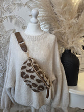 Load image into Gallery viewer, The teddy borg cross body bag
