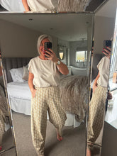 Load image into Gallery viewer, The paisley cotton cocoons
