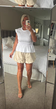 Load image into Gallery viewer, The Ibiza puff hem shorts
