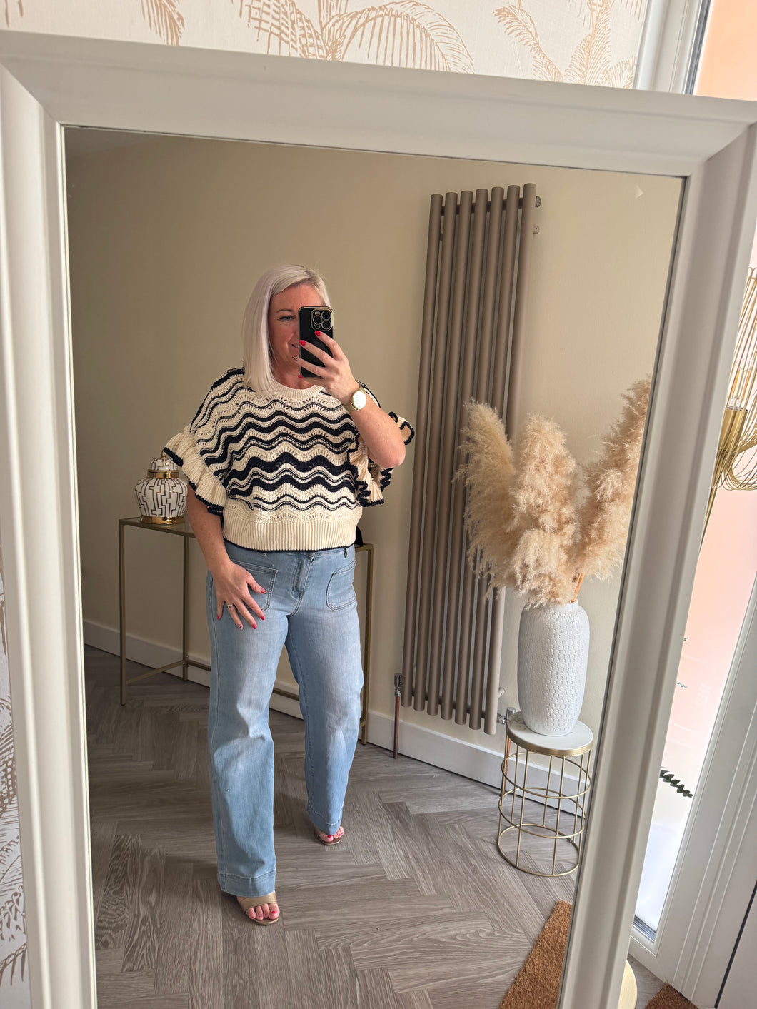 The crochet stripe frill top