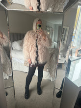 Load image into Gallery viewer, The lulu shaggy jacket in blush
