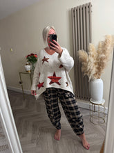 Load image into Gallery viewer, The slouch star knit
