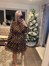 Load image into Gallery viewer, SALE The polka dot Rara dress in chocolate (no return on sale items)
