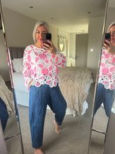 Load image into Gallery viewer, The Lottie daisy crochet top
