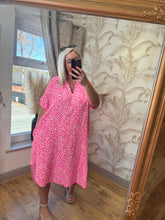 Load image into Gallery viewer, The animal print cheesecloth tunic with pockets
