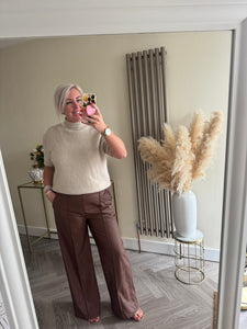The pu pin tuck trousers