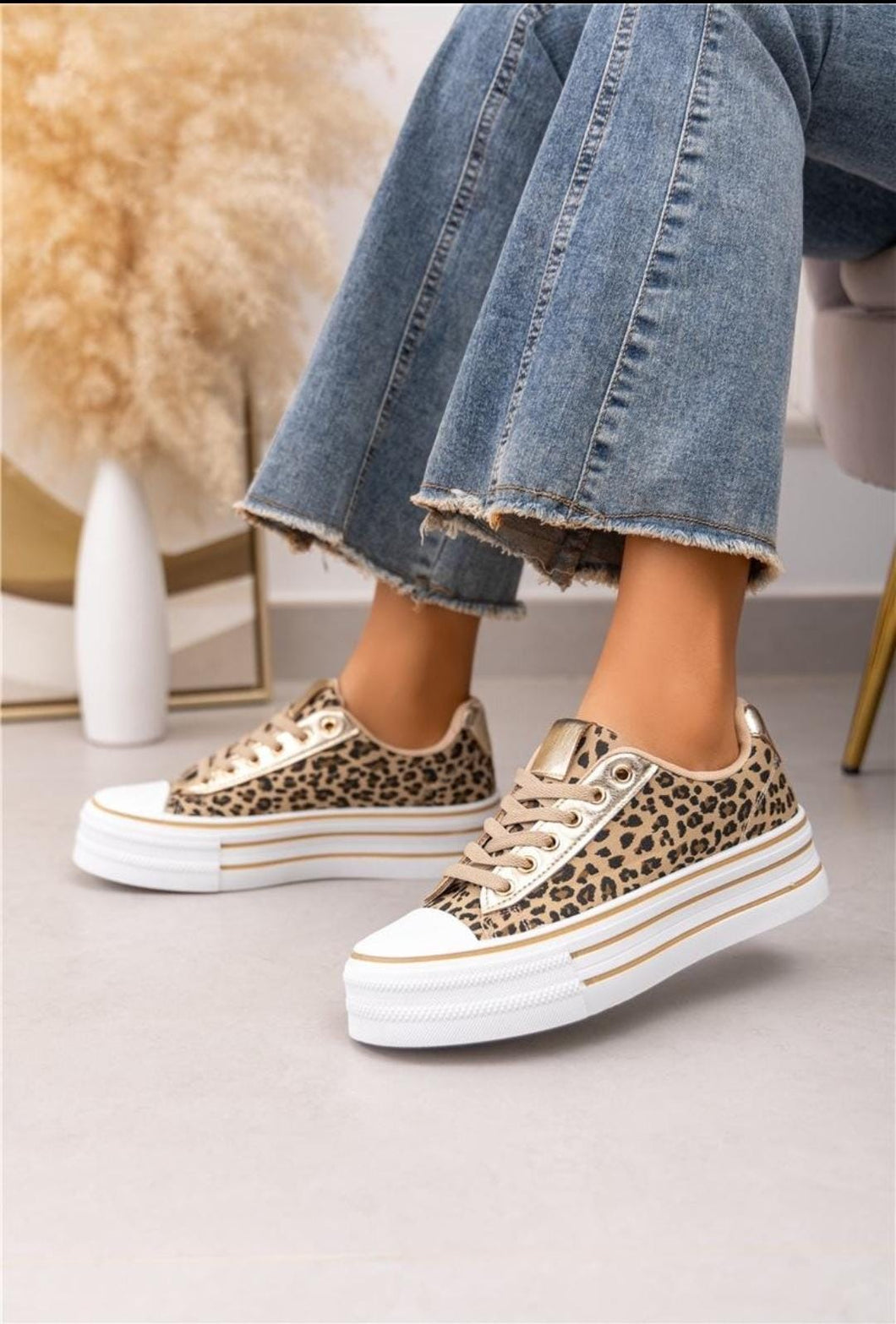 The EVA trainers in animal print