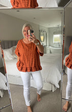 Load image into Gallery viewer, The tie elasticated waist Magic’s with pockets
