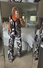 Load image into Gallery viewer, The shimmer marble trouser suit

