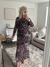 Load image into Gallery viewer, The animal print mesh dress
