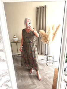 SALE The embroidered meadow silk dress (no exchange on sale items)