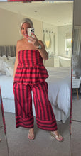 Load image into Gallery viewer, The palma striped boobtube trouser suit with pockets
