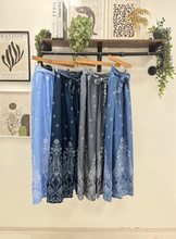 Load image into Gallery viewer, The chambray tie waist baroque denim trousers
