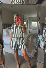 Load image into Gallery viewer, The 100% cotton striped shorts set
