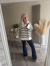 Load image into Gallery viewer, The striped v neck jumper with zip detail
