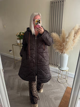 Load image into Gallery viewer, The Bella quilted coat with animal print ties
