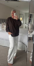 Load image into Gallery viewer, The Palma button detail jersey
