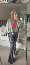 Load image into Gallery viewer, The washed look star jersey
