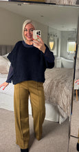 Load image into Gallery viewer, The tie waist pin tuck jogger
