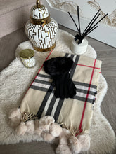 Load image into Gallery viewer, The ultimate cashmere feel scarf &amp; gloves gift set
