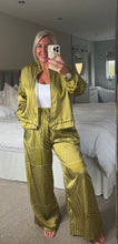 Load image into Gallery viewer, The satin abstract trouser suit
