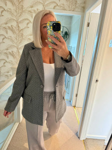 The diamanté tweed blazer in grey