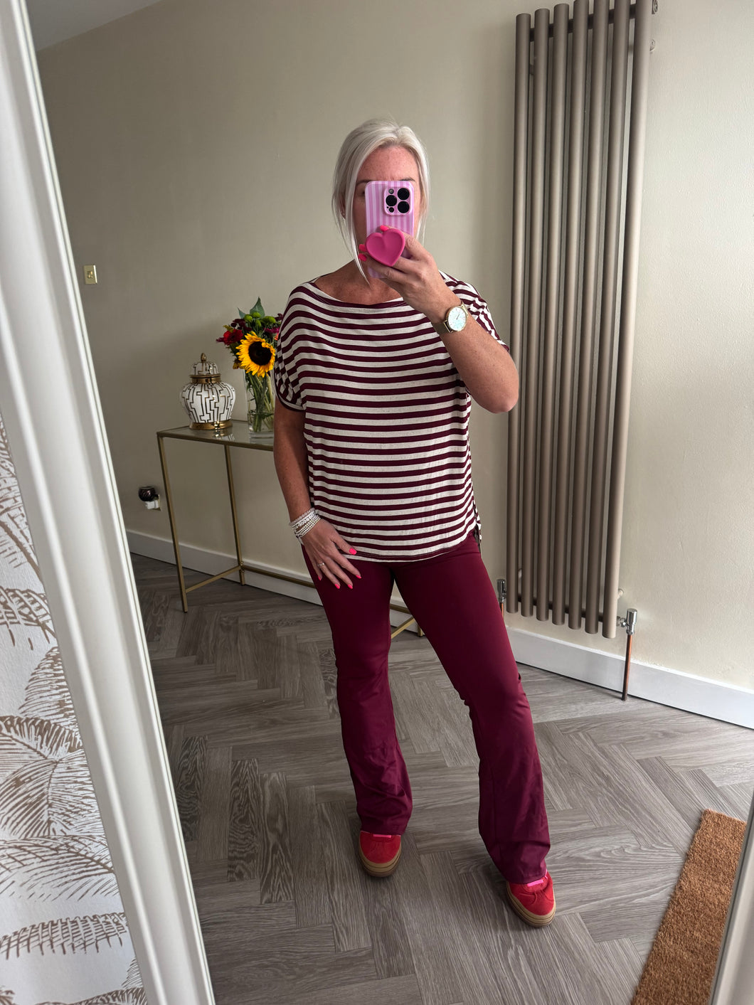 The slinky flares in wine