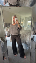 Load image into Gallery viewer, The Ellie tie side knit
