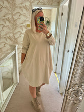 Load image into Gallery viewer, The cotton jersey dress with pockets
