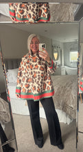 Load image into Gallery viewer, The Ashley swing jacket with pockets
