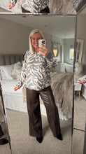 Load image into Gallery viewer, The Marissa fine knit animal print top

