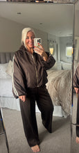 Load image into Gallery viewer, The sports Luxe quilted lined jacket
