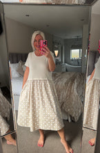 Load image into Gallery viewer, The Polkadot t shirt dress with pockets
