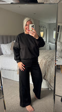 Load image into Gallery viewer, The gold seam detail luxe jersey tracksuit
