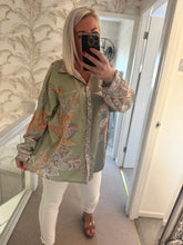 Load image into Gallery viewer, The satin sparkle floral shirt
