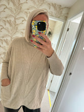 Load image into Gallery viewer, The v hem Ribby roll neck jumper
