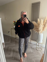 Load image into Gallery viewer, The supersoft animal print leggings in grey/black
