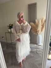 Load image into Gallery viewer, The tulle skirt
