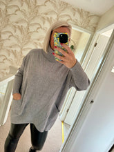 Load image into Gallery viewer, The v hem Ribby roll neck jumper
